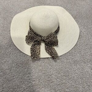 Leopard Print Bow Sun Hat